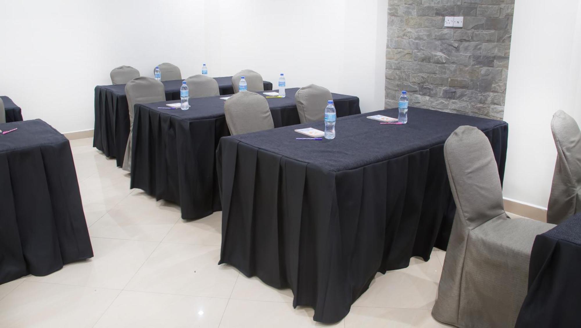 Sleep Inn Hotel - Kariakoo Dar es Salaam Ngoại thất bức ảnh