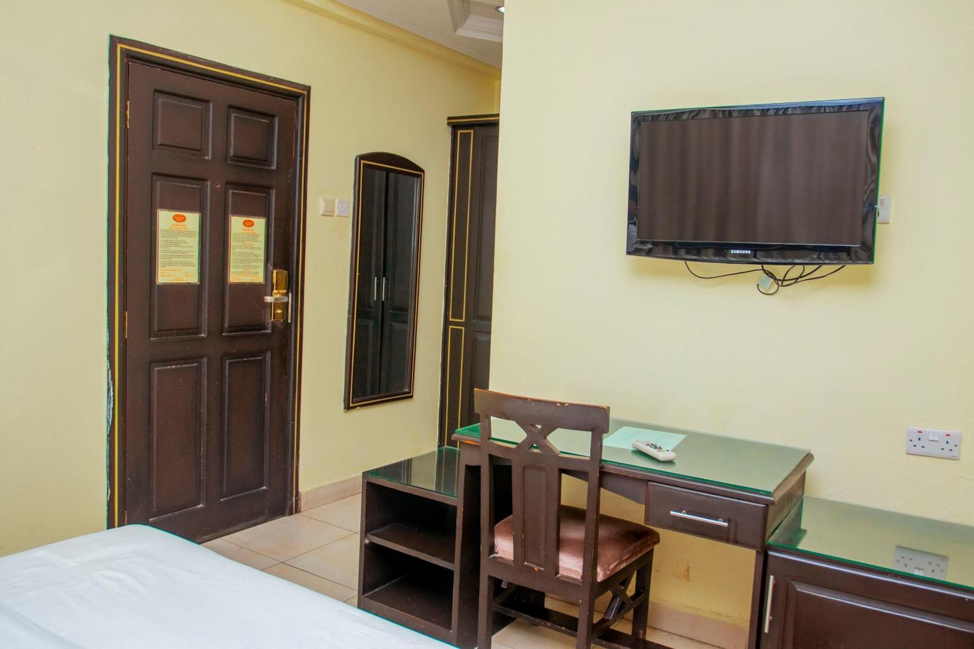 Sleep Inn Hotel - Kariakoo Dar es Salaam Ngoại thất bức ảnh
